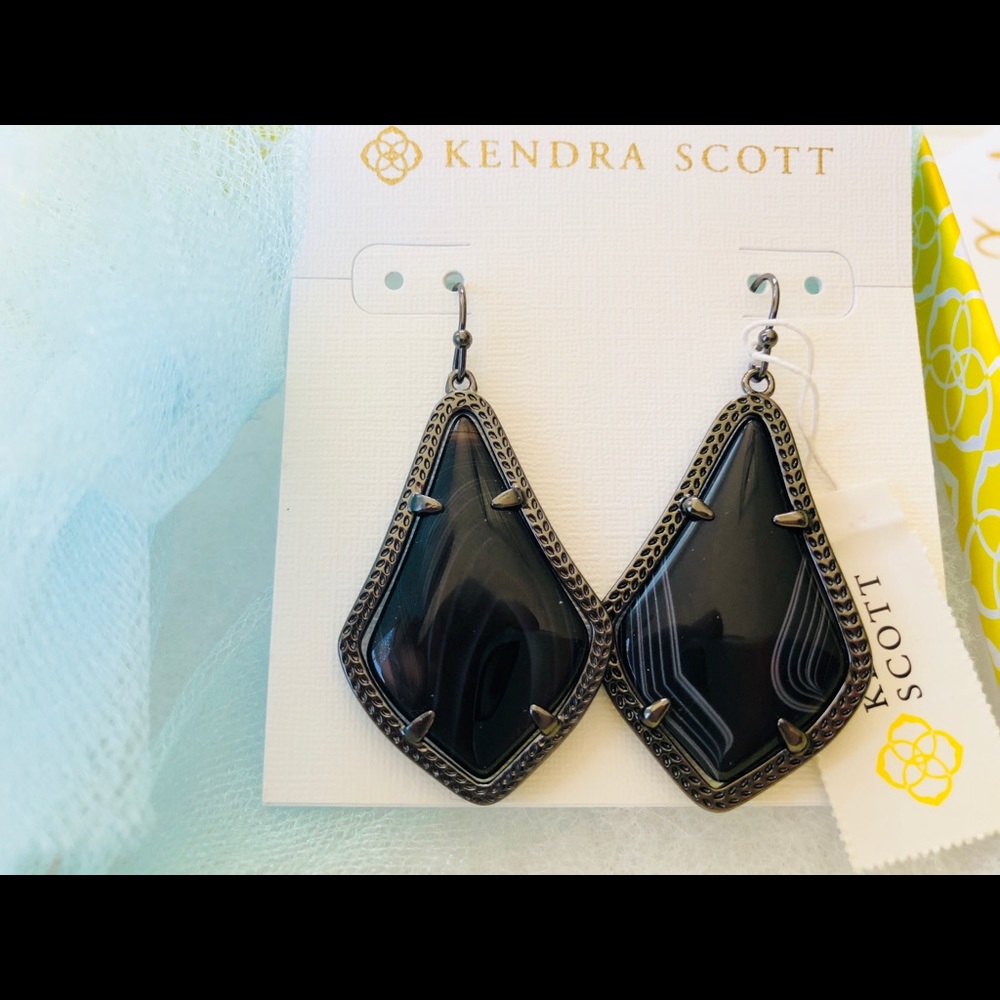 NWT Kendra Scott RARE & Retired Alex Earrings Black Banded Agate & Gunmetal W😍W